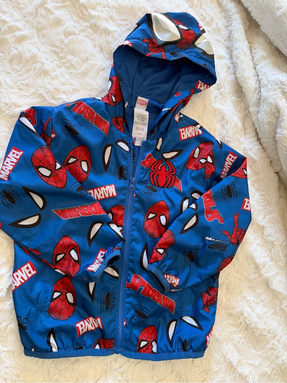 Like New! Marvel Red & Blue Spider-Man Hooded Kids jacket size 6